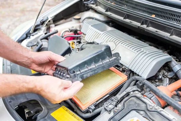 ارتفاع استهلاك زيت المحرك: الأسباب والإصلاحات 4 clogged air and fuel filters